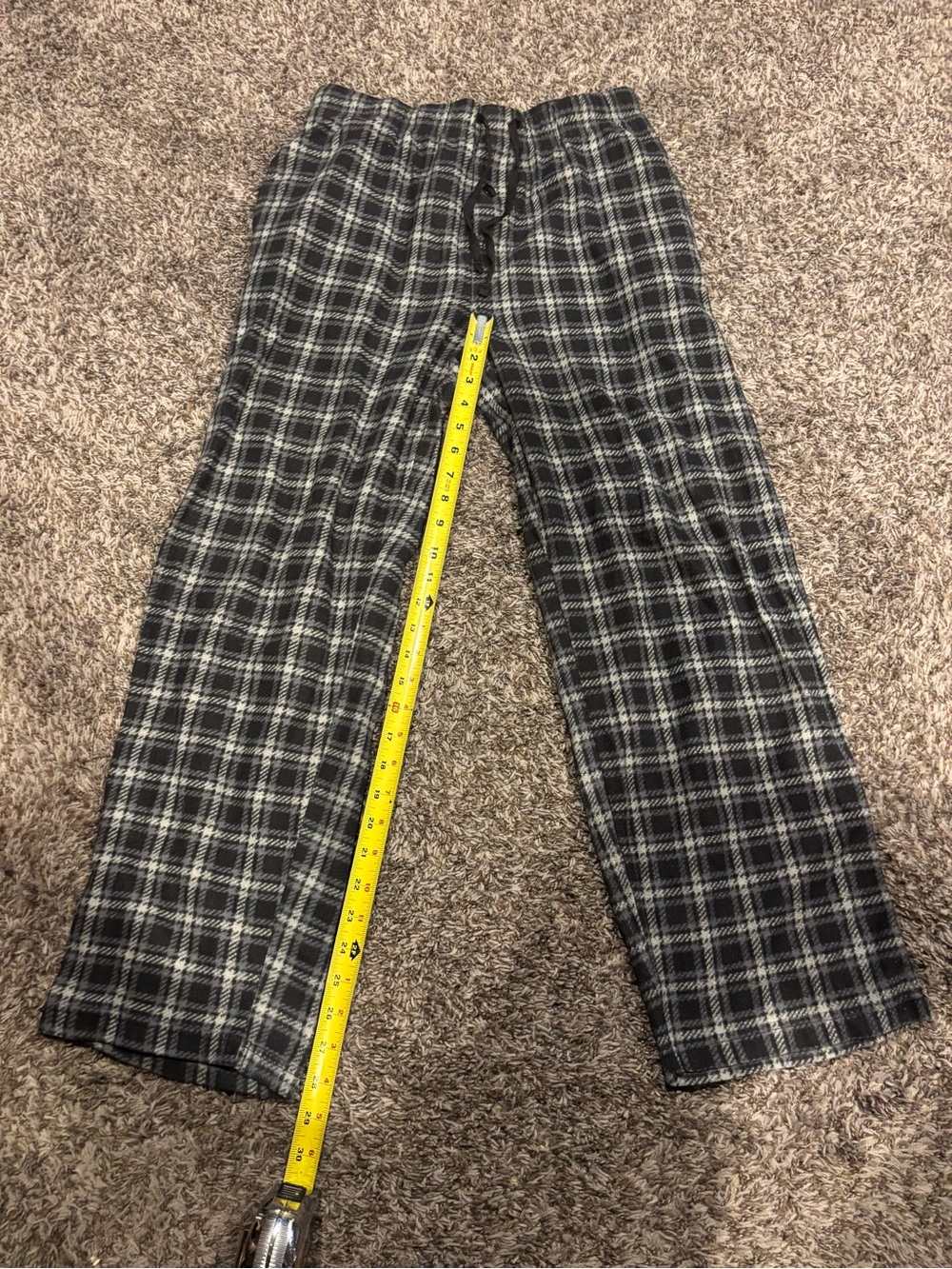 Fruit of the Loom Men's Black & Gray Plaid Jogger Pants